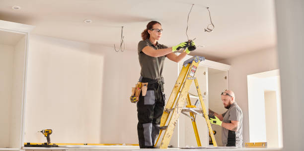 Best Affordable Emergency Electrician  in Hinckley, IL